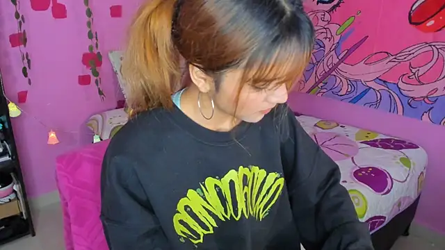 Snapshot of kittyzenn chatting on 02-09-25, 03:34 kittyzenn online show from 02-09-25, 03:34