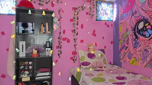 Snapshot of kittyzenn chatting on 02-20-25, 10:04 kittyzenn online show from 02-20-25, 10:04