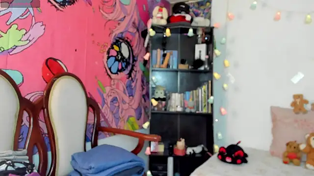 Snapshot of kittyzenn chatting on 09-18-25, 05:59 kittyzenn online show from 09-18-25, 05:59