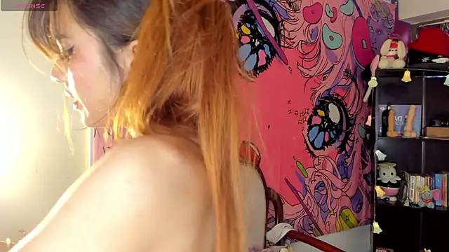 Snapshot of kittyzenn chatting on 10-30-25, 06:52 kittyzenn online show from 10-30-25, 06:52