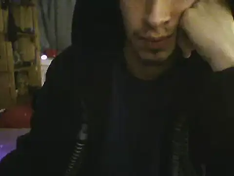 Snapshot of Dennis_2024 chatting on 02-09-25, 01:14 Dennis 2024 online show from 02-09-25, 01:14