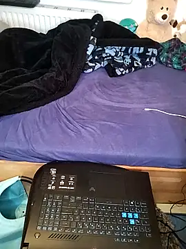 Snapshot of Dennis_2024 chatting on 09-12-25, 09:48 Dennis 2024 online show from 09-12-25, 09:48