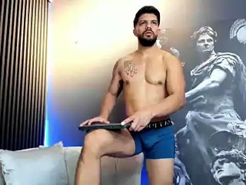 DannSaenz online show from 01-09-25, 12:09