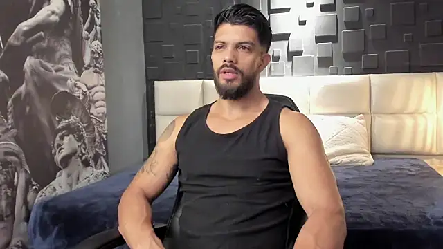 DannSaenz online show from 01-12-25, 12:12