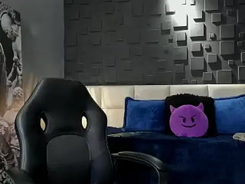 DannSaenz online show from 01-19-25, 02:49