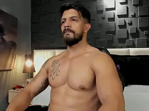 DannSaenz online show from 02-02-25, 07:14