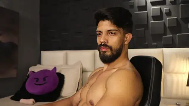 DannSaenz online show from 02-15-25, 01:16