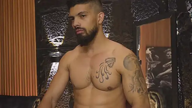 DannSaenz online show from 10-15-25, 03:12