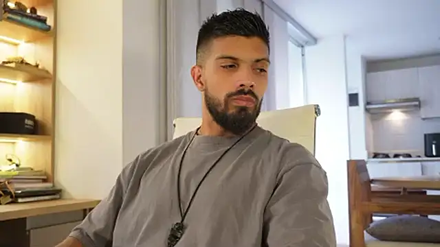 DannSaenz online show from 11-10-25, 09:14