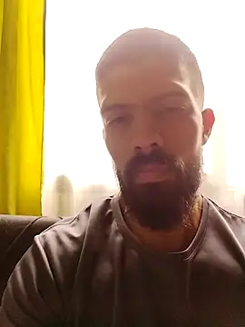 DannSaenz online show from 05-11-26, 04:37