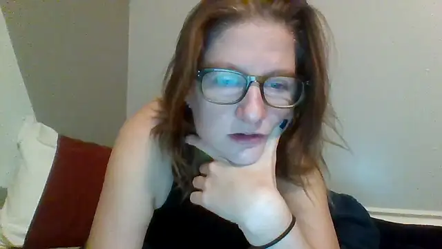 Eluradess online show from 10-12-25, 07:46