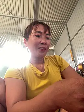 Linaannn online show from 03-03-25, 09:55