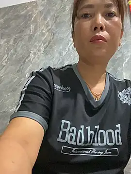 Linaannn online show from 05-08-26, 11:21