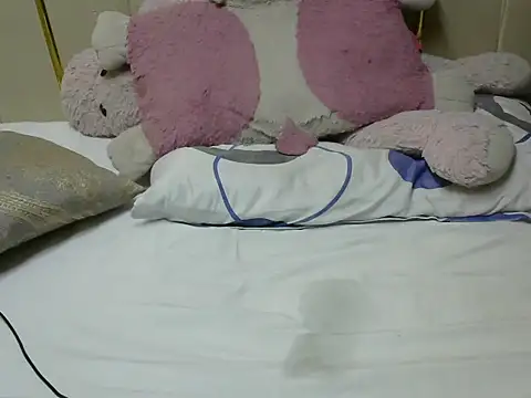 Snapshot of Thicky_ridder chatting on 10-24-25, 06:26 Thicky ridder online show from 10-24-25, 06:26