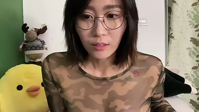 Snapshot of Ashepova000 chatting on 01-09-25, 11:58 Ashepova000 online show from 01-09-25, 11:58