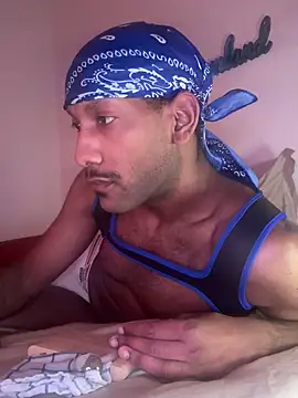 Snapshot of esteraulxxx chatting on 12-08-24, 11:03 esteraulxxx online show from 12-08-24, 11:03