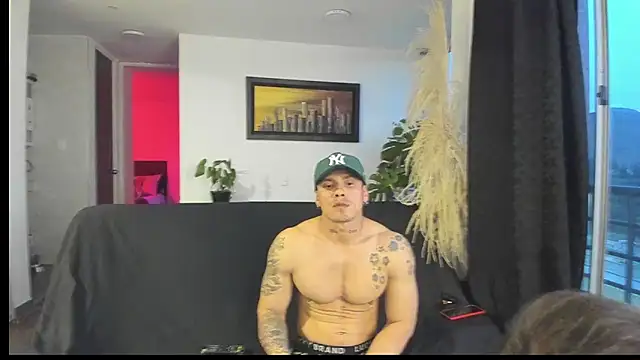 MARCELOANDLUCIAN online show from 09-23-25, 10:57