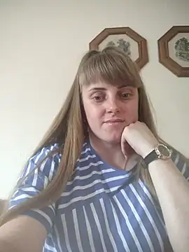 CoddessCrystal online show from 06-06-26, 02:22