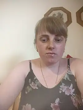 CoddessCrystal online show from 06-19-26, 01:48