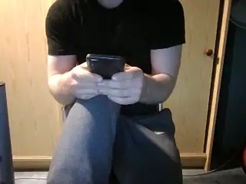 Snapshot of rugbyboy22 chatting on 04-04-26, 02:58 rugbyboy22 online show from 04-04-26, 02:58