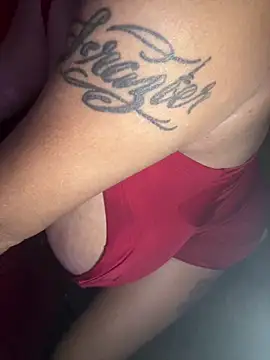 RoxiRedXXX online show from 05-16-26, 06:21