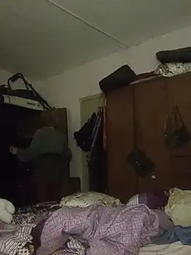tiredcamgirI online show from 05-10-26, 01:00