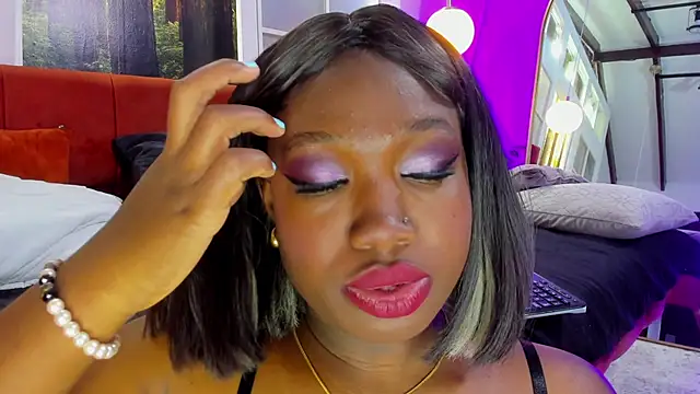 KarlieMoss online show from 03-13-25, 10:21