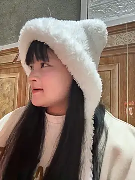 Snapshot of Anges893 chatting on 11-15-25, 03:04 Anges893 online show from 11-15-25, 03:04