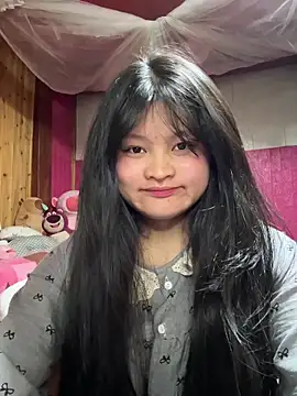 Snapshot of Anges893 chatting on 03-11-26, 02:17 Anges893 online show from 03-11-26, 02:17