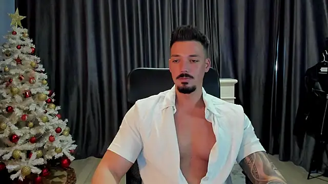 HaydenSpearss online show from 12-18-24, 01:02