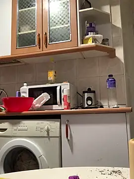 Laanegraofficial  online show from 04-09-26, 09:20