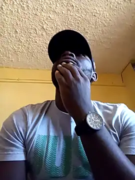 Snapshot of ClinDi chatting on 03-14-25, 11:34 ClinDi online show from 03-14-25, 11:34