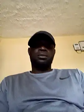 Snapshot of ClinDi chatting on 03-21-25, 11:44 ClinDi online show from 03-21-25, 11:44