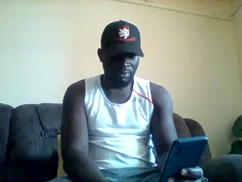 Snapshot of ClinDi chatting on 09-26-25, 09:35 ClinDi online show from 09-26-25, 09:35