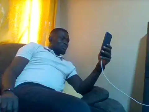 Snapshot of ClinDi chatting on 10-16-25, 09:10 ClinDi online show from 10-16-25, 09:10