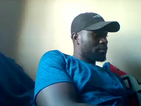 Snapshot of ClinDi chatting on 11-10-25, 12:37 ClinDi online show from 11-10-25, 12:37