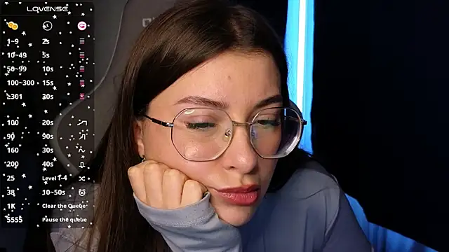 Snapshot of EuphoriaHaily chatting on 01-30-25, 12:27 EuphoriaHaily online show from 01-30-25, 12:27