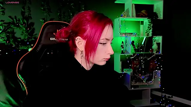  HelenCarter online show from 12-25-24, 08:50