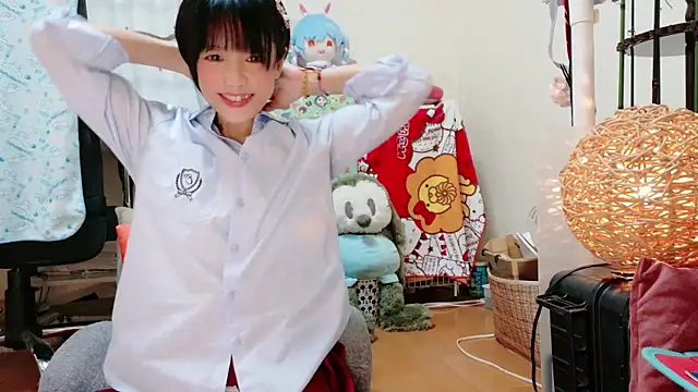 renapiyon8182 online show from 12-17-24, 07:59