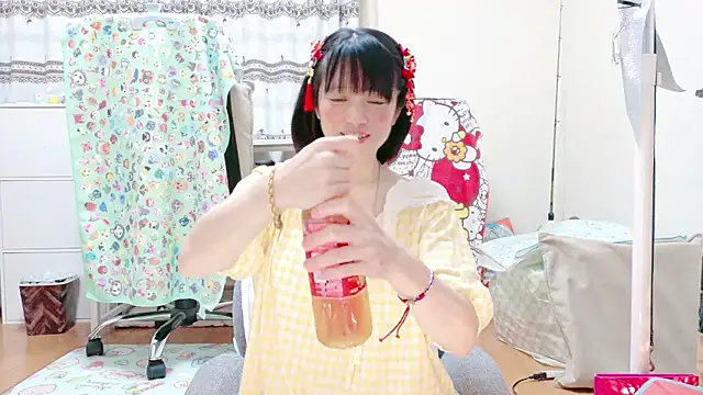 renapiyon8182 online show from 07-01-26, 02:46