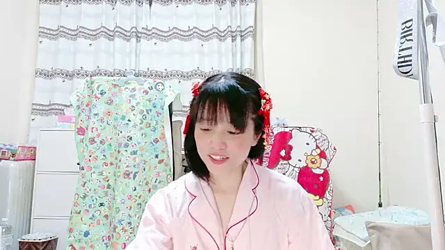 renapiyon8182 online show from 07-11-26, 08:33
