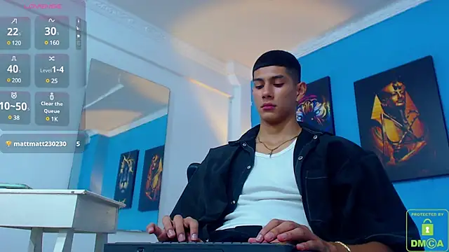 Snapshot of Valerio_20 chatting on 01-11-25, 08:21 Valerio 20 online show from 01-11-25, 08:21