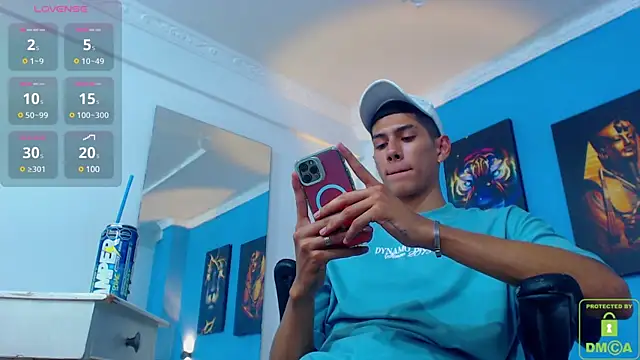 Snapshot of Valerio_20 chatting on 01-15-25, 08:16 Valerio 20 online show from 01-15-25, 08:16