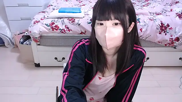 Snapshot of AMI___oO chatting on 03-07-26, 07:16 AMI oO online show from 03-07-26, 07:16