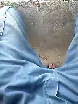 Snapshot of murokkk31 chatting on 02-05-25, 07:29 murokkk31 online show from 02-05-25, 07:29