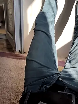 Snapshot of murokkk31 chatting on 10-15-25, 06:13 murokkk31 online show from 10-15-25, 06:13