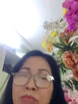 Snapshot of Hangem111 chatting on 08-02-26, 04:22 Hangem111 online show from 08-02-26, 04:22