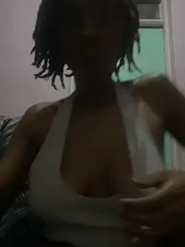 Snapshot of Tee_babygirl1 chatting on 01-04-25, 04:22 Tee babygirl1 online show from 01-04-25, 04:22