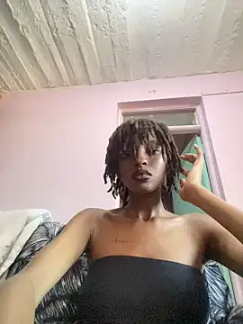 Snapshot of Tee_babygirl1 chatting on 01-06-25, 01:41 Tee babygirl1 online show from 01-06-25, 01:41
