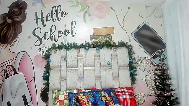 EMMA SWEETT1 online show from 12-30-24, 12:20